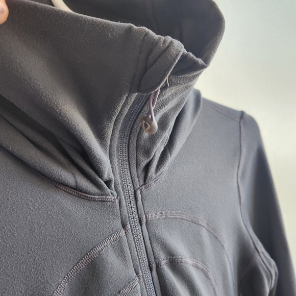 VTG Vintage Lululemon Stride Hooded Jacket Zip Up Size 6 Yoga Run Cozy Zip Up - Picture 4 of 10